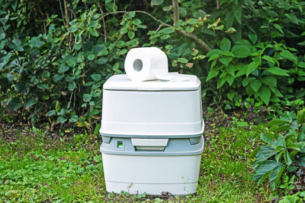 Best Construction site porta potty rental  in Wacousta, MI